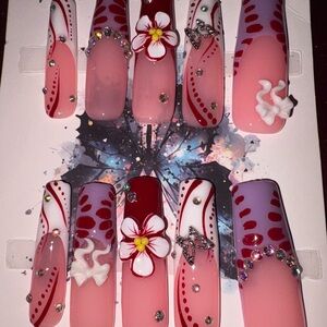 Red and Pink Floral Nail Set